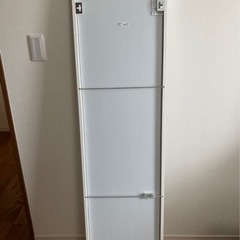 IKEA 全身ミラーの画像