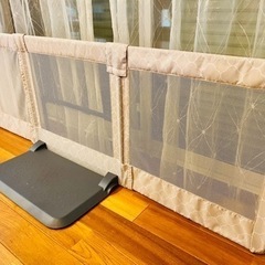 ベビーゲート　【日本育児　おくだけとおせんぼL  自立式】