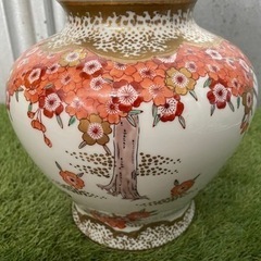 有田焼 秀峰 満開の桜 御所車 金彩色絵 の画像