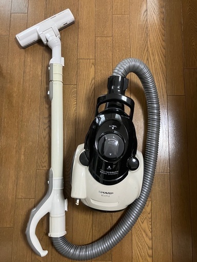 【受け渡し者決定しました】サイクロン掃除機