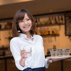 【オープニングスタッフ募集】飲食店ホールスタッフ！