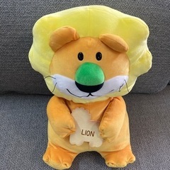 たべっ子どうぶつを抱っこしたらいおんのぬいぐるみ リサイクルショ...