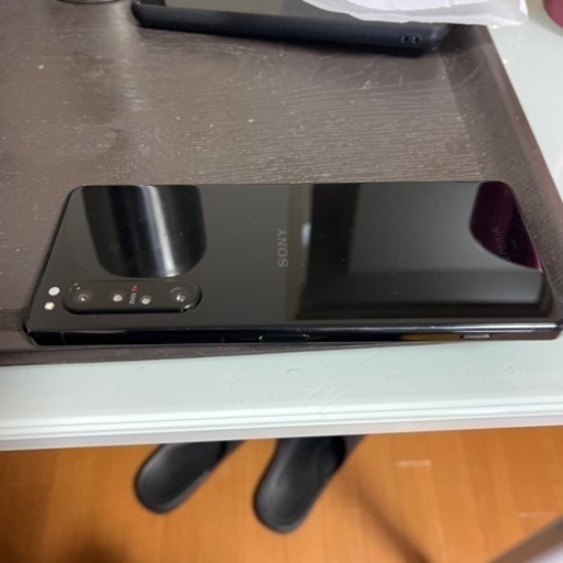 au Xperia sog01
