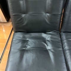 バラ売り！セルタン 日本製 ポケットコイル ハイバックソファー 和楽の浅葱 一人掛け PVCブラック 背部リクライニング A327の画像