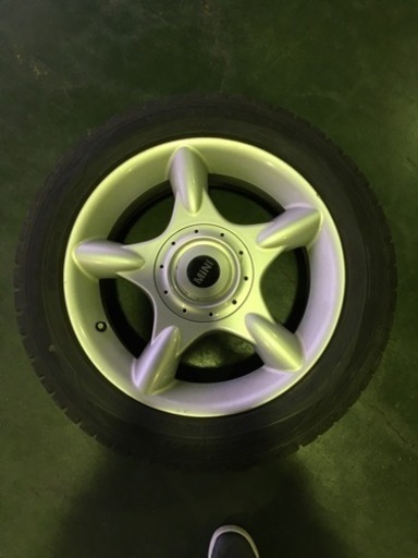 MINI 純正ホイールとスタッドレスタイヤ４本