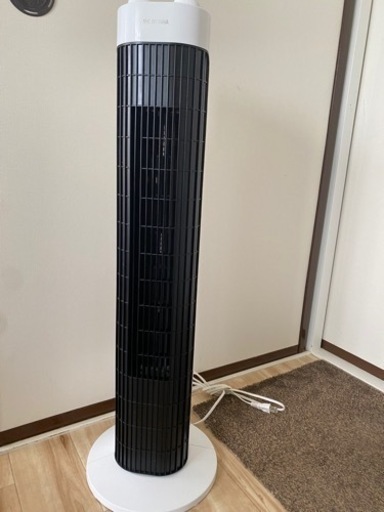 中古　タワー扇風機アイリスオオヤマ