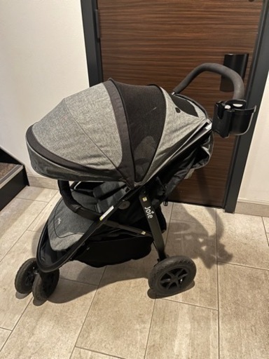 ★美品★ Joie(ジョイー)ベビーカー ライトトラックス エア ※専用レインカバー付