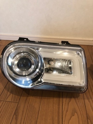 クライスラー300C LEDヘッドライト(中古)