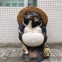 大きな信楽焼のたぬき　狸　置物　インテリア　縁起物　レトロ