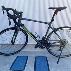 ロードバイク　Giant Contend 2 サイズ535
