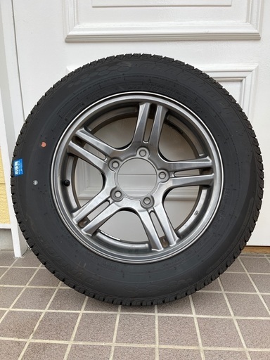 ジムニーのノーマルタイヤ4本