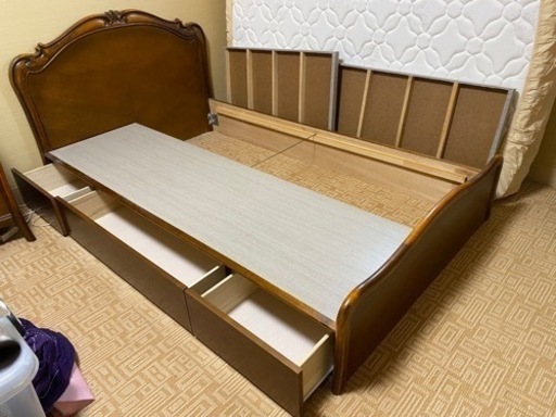 分解保留 シモンズ高級ベッド(シングル)値下げ交渉可