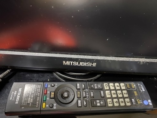 液晶テレビ　MITSUBISHI 07年製