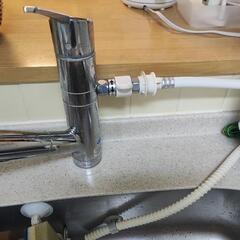 パナ食洗機とタカギ水栓と分岐水栓の画像