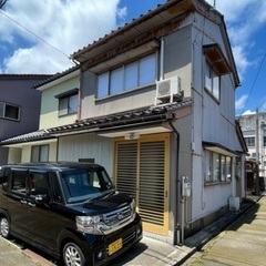 🏠戸建賃貸🐶🐱ペット飼育可能💰敷金&礼金無料🚙駐車場1台付🎶 🏠...
