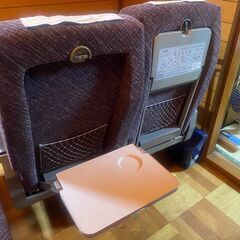 鉄道部品 車両部品 座席シート 二人掛け 椅子 電車 イス ボックス席 ボックスシート 651系の画像