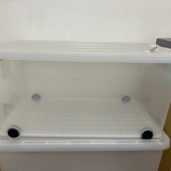 【無料】収納衣装ケース(コロ付き)2つを無料で！