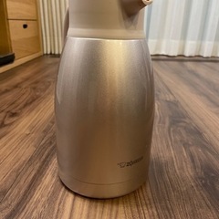 電気ポット　卓上ポット　タイガー　象印　の画像