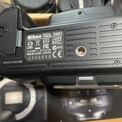NIKON デジタル一眼レフカメラ　d-80 d-60 レンズ沢山の画像