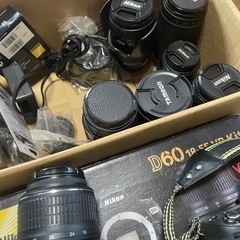 NIKON デジタル一眼レフカメラ　d-80 d-60 レンズ沢山の画像
