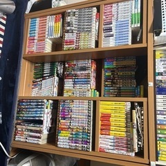 スライド式の本棚の画像