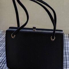☆バッグ　ノンブランド　黒色　高さ約17ｃｍ　底巾9ｃｍ　底広23ｃｍ　未使用品　の画像