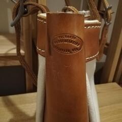 バッカルーのトートバッグの画像