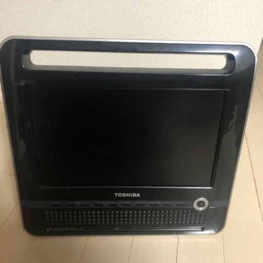【値下げしました】東芝製ポータブルDVDプレーヤーSD-P120DT