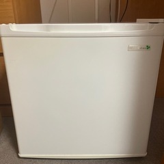 YAMADA ノンフロン冷蔵庫 (45L)