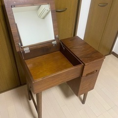 ドレッサーぽいの