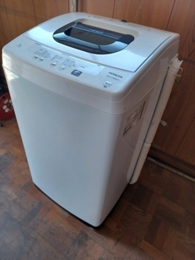 HITACHI 洗濯機　５キロ　２０２０年式