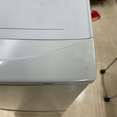 【2013年製】SHARP シャープ 冷蔵庫 2ドア冷蔵庫 SJ-14Y-S 137Lの画像