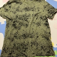 【お譲り先決まりました】男の子Tシャツ　2枚