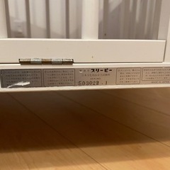 ミキハウス　ベビーベッドの画像