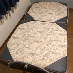 折りたたみベッド　シングル