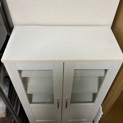 ニトリの食器棚の画像