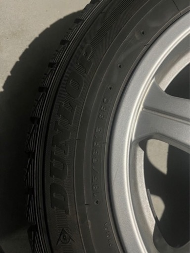 ホイール ブリジストン シエンタ装着品 保管場所いっぱいの為値下げしました。