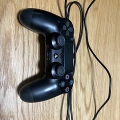 【お値下げ！】PS4 本体 CUH-2100A 500GB ジェット・ブラックの画像