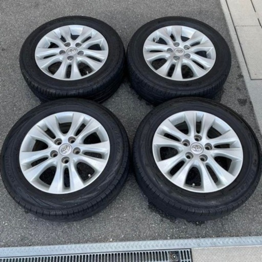 70 ノア ヴォクシー 16インチ 純正タイヤ