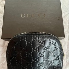 GUCCI ポーチ　黒