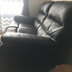 ニトリ　電動リクライニングソファ ２人掛け　黒　ブラック　の画像