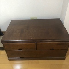 収納家具　