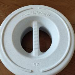 漬物樽と重石の画像