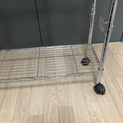 【受け取り先決定】スチール本棚の画像