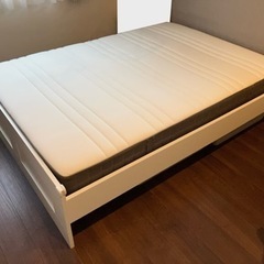 IKEA ダブルベッド　無料　取りに来てくれる方