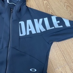 オークリー　上下セットアップの画像