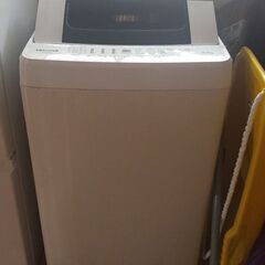 洗濯機〈Hisense〉
