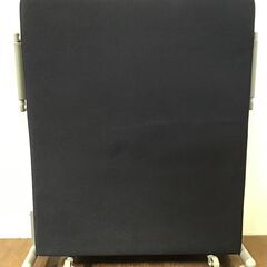 23Y114 ジ 折り畳みベッド シングル ベッド キャスター付き 札幌発 中古の画像