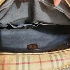 BURBERRYのビジネスバッグの画像