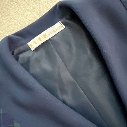 茶山台幼稚園　制服　ジャケットベストリボン